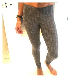 Lululemon Athletica Mid Rise Yoga Pants